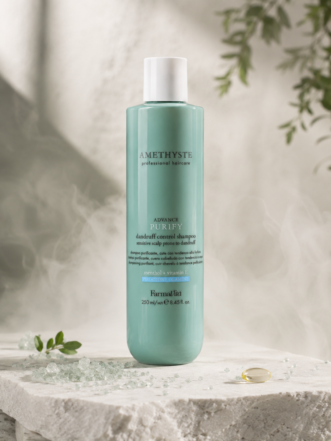 Revitalizing Anti-Dandruff Shampoo with Menthol and Vitamin E Farmavita Amethyste S.